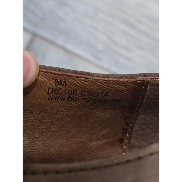 Born Truffle Chakir Leather Bootie Heels Brown Comfort Shoes Women's Size 9 - Picture 7 of 9